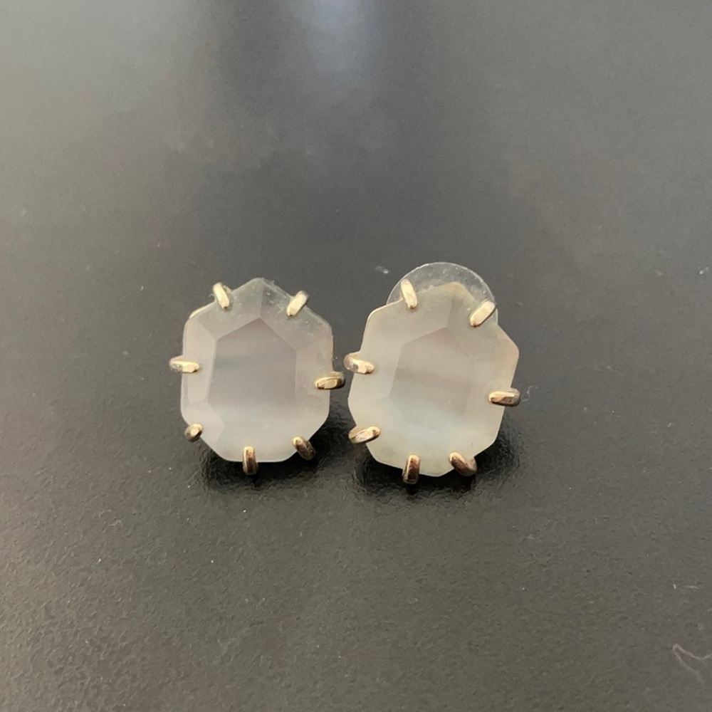 Kendra Scott studs